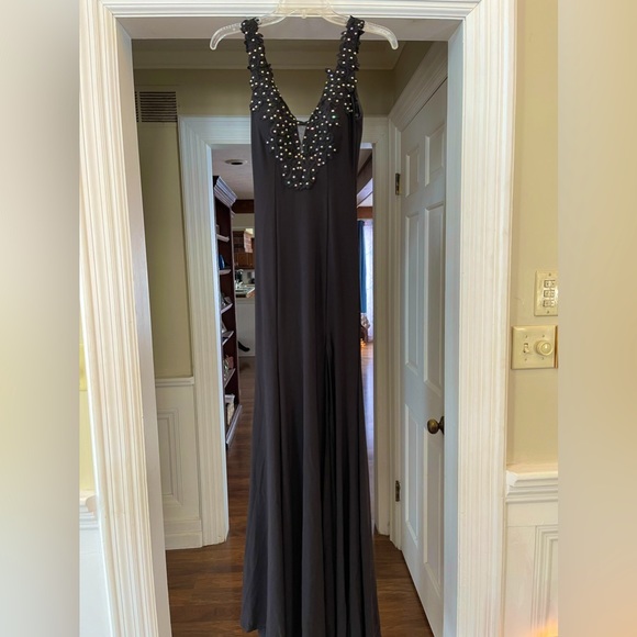 Dresses & Skirts - Black prom dress